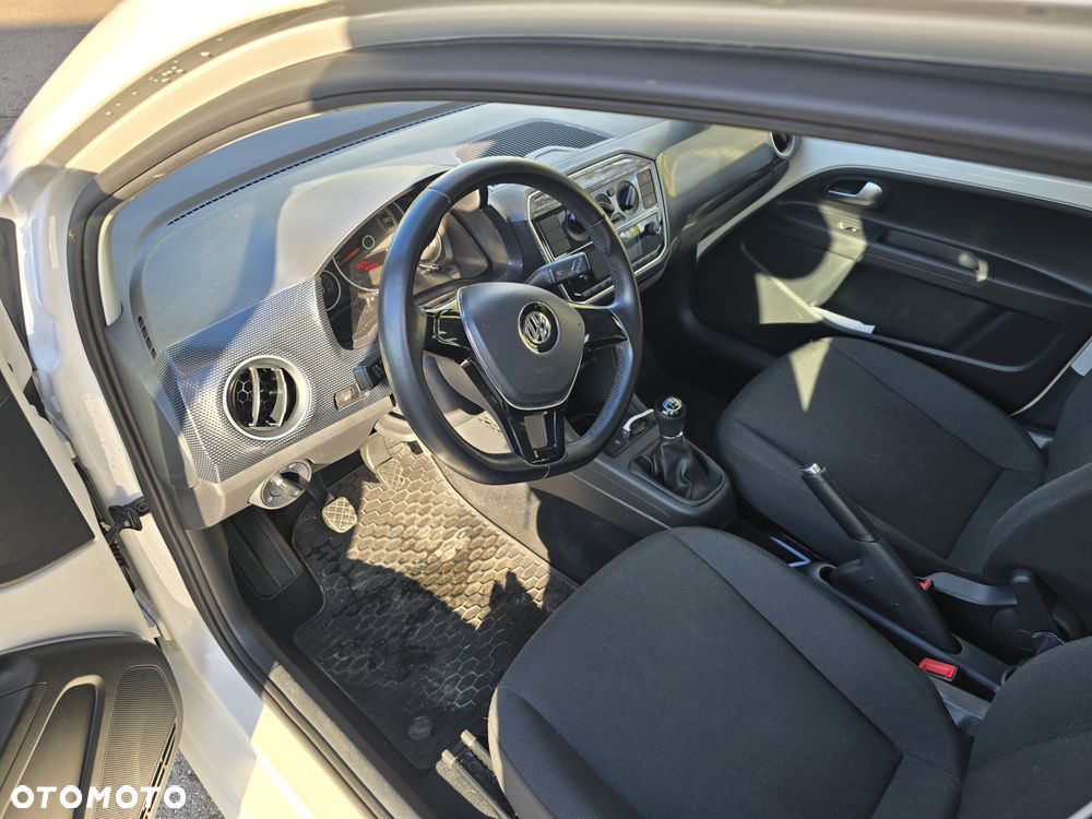 Volkswagen up! 1.0 move - 5