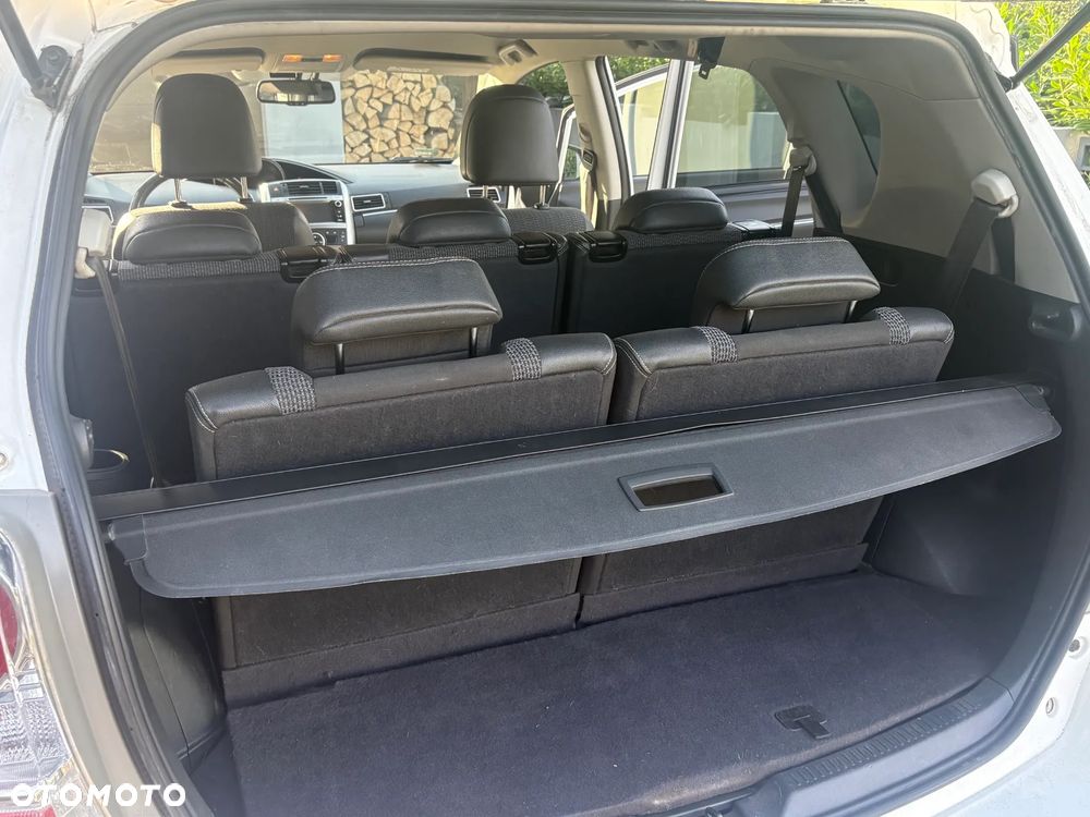 Toyota Verso - 8