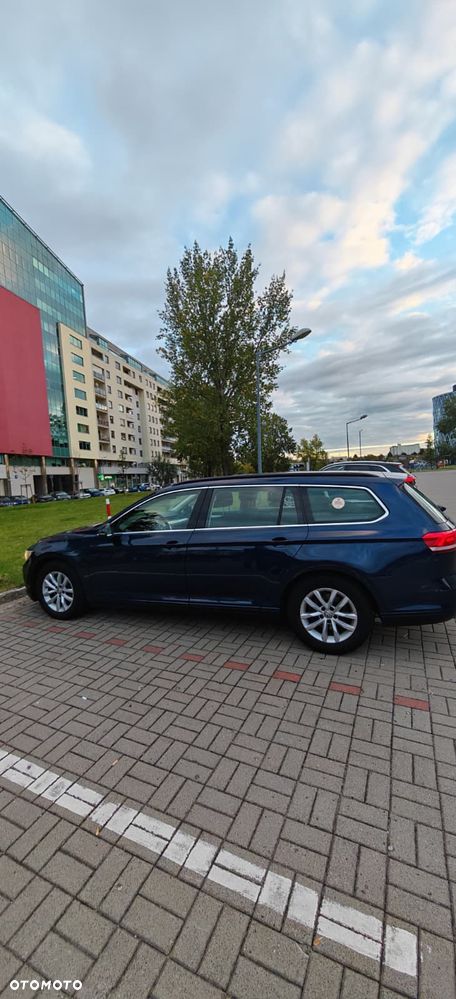 Volkswagen Passat 2.0 TDI BMT Comfortline DSG - 9