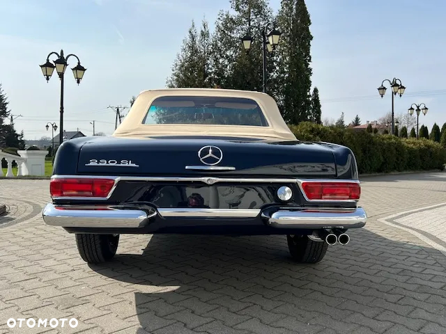 Mercedes-Benz SL - 5