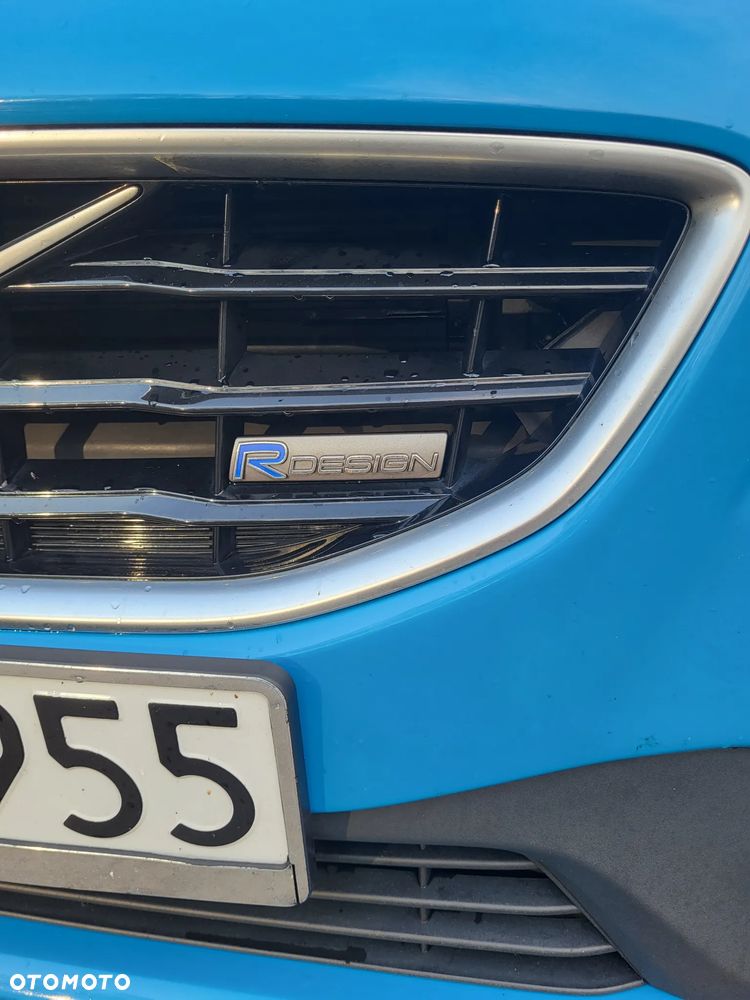 Volvo V40 D2 R-Design - 10