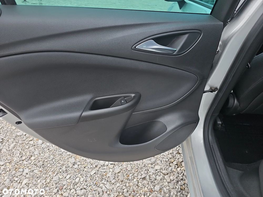 Opel Astra 1.5 CDTI Edition S&S - 25
