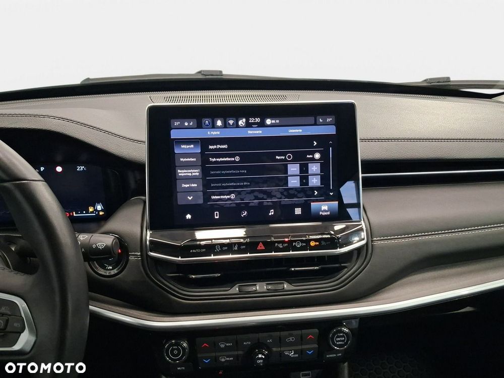 Jeep Compass - 18