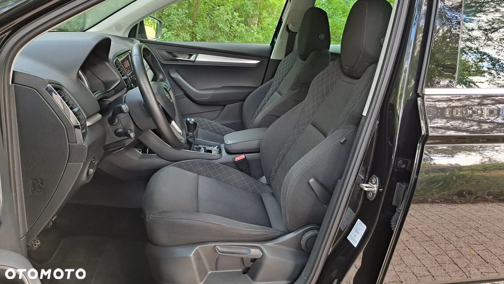 Skoda Karoq 1.6 TDI SCR Active - 32
