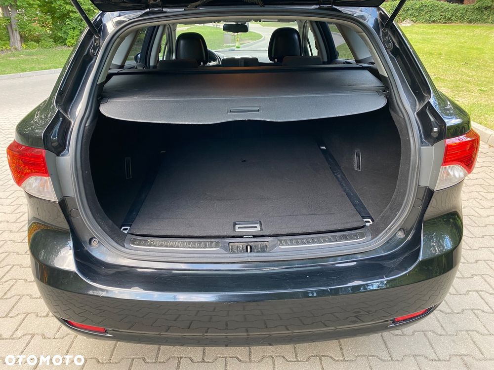 Toyota Avensis Touring Sports 1.8 Multidrive S Comfort - 6