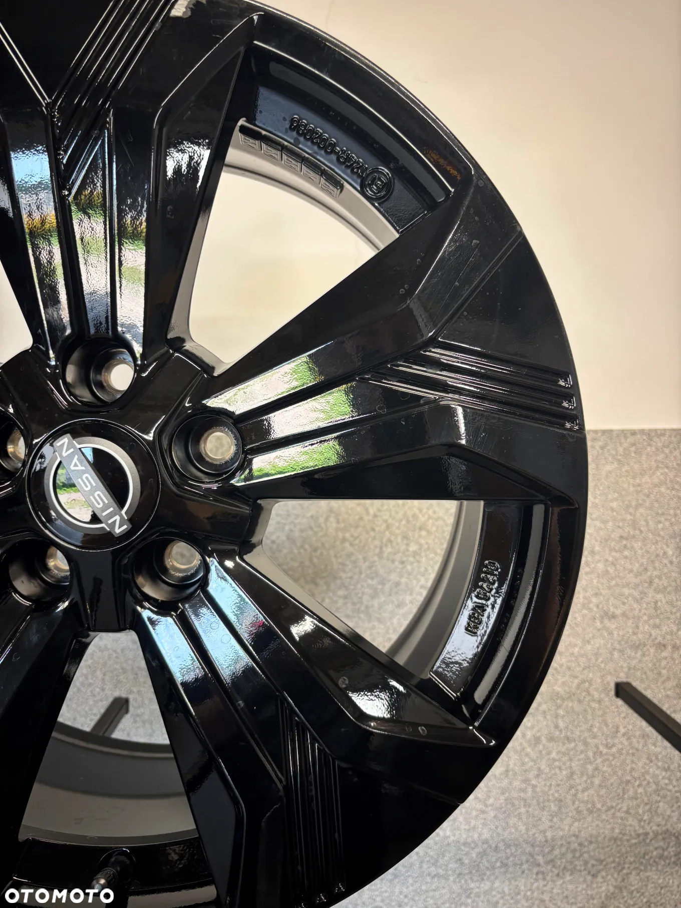 1 FELGA ALU. NISSAN X-TRAIL T32  18'' 7,5J ET40 - 5