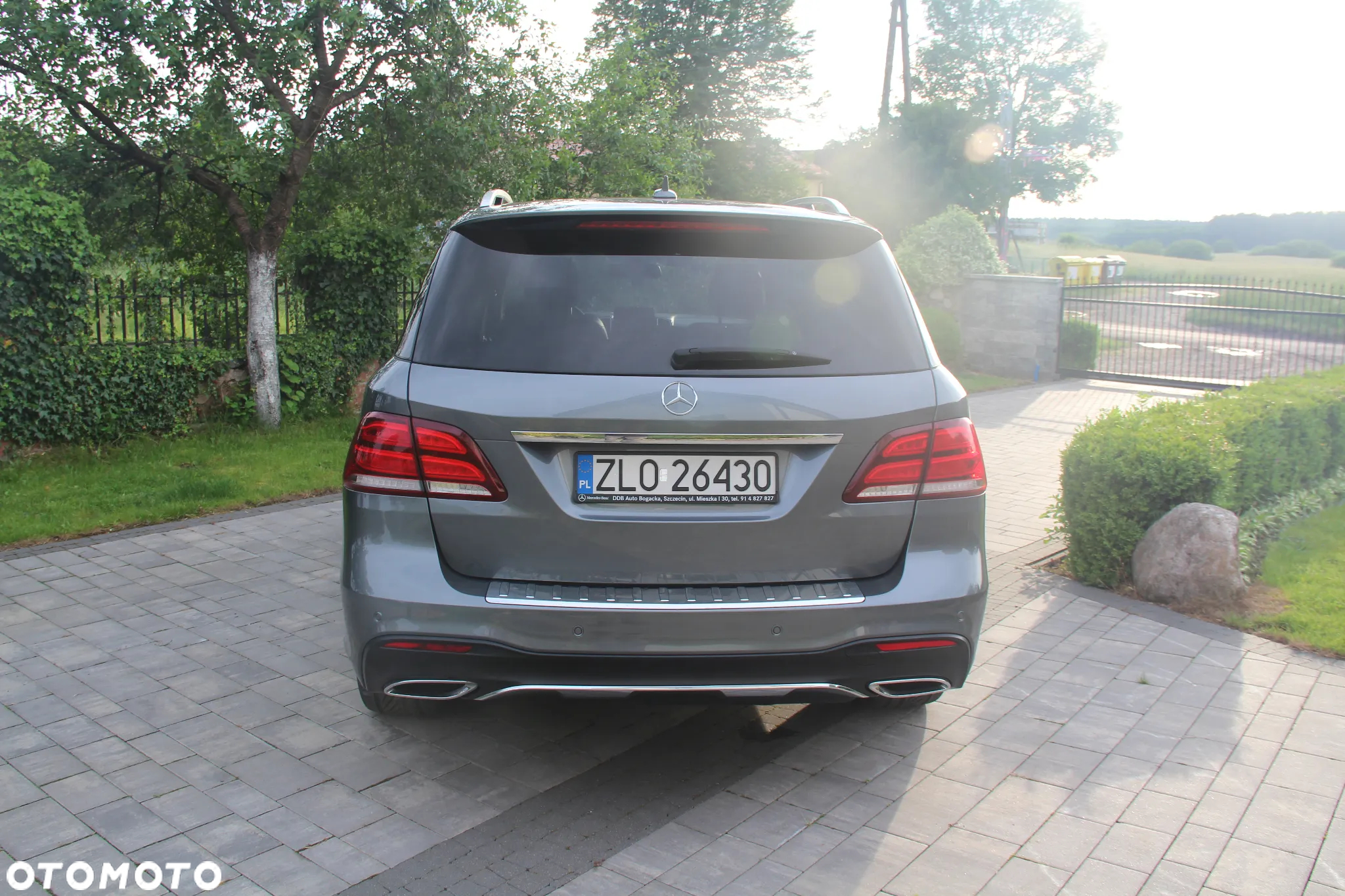 Mercedes-Benz GLE 350 d 4-Matic - 4