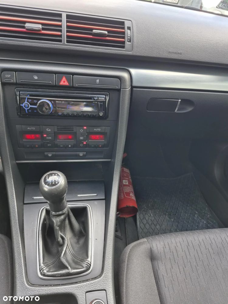 Audi A4 - 5