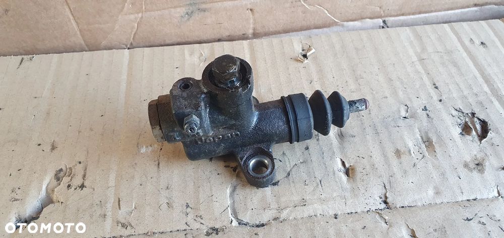 Pompka sprzęgła wysprzęglik Subaru Legacy IV Lift Outback 2.0 D - 5