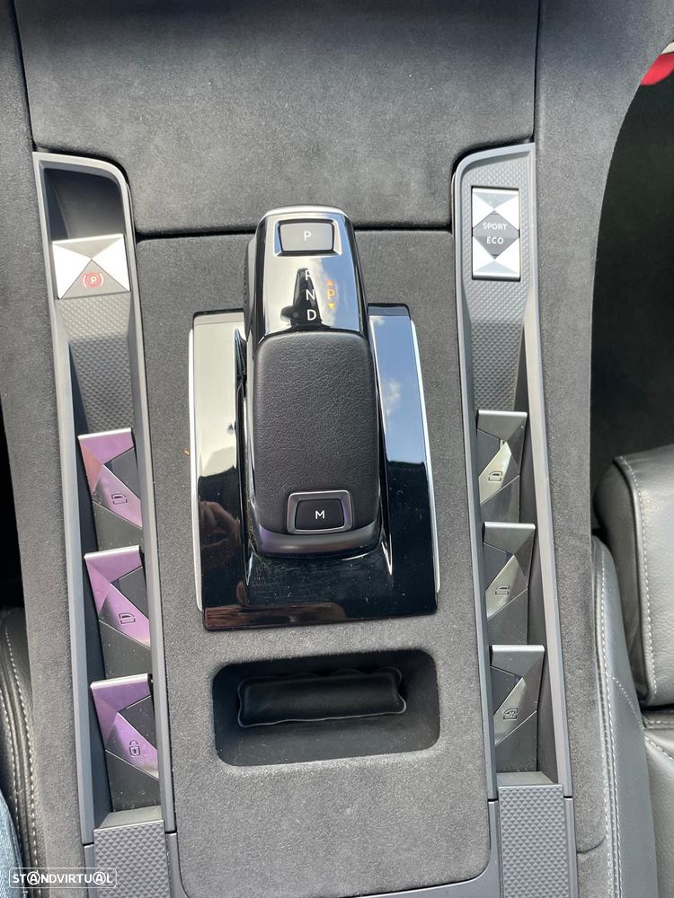 DS DS7 BlueHDI 130 Aut. Performance Line - 11