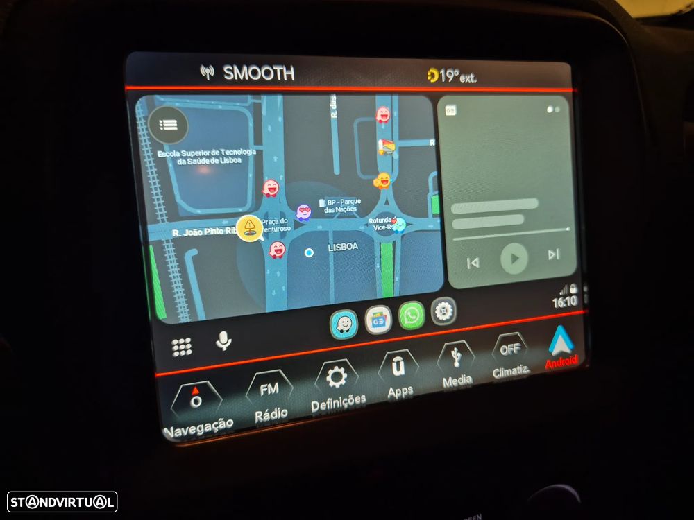 Jeep Renegade 1.6 MJD Sport - 24