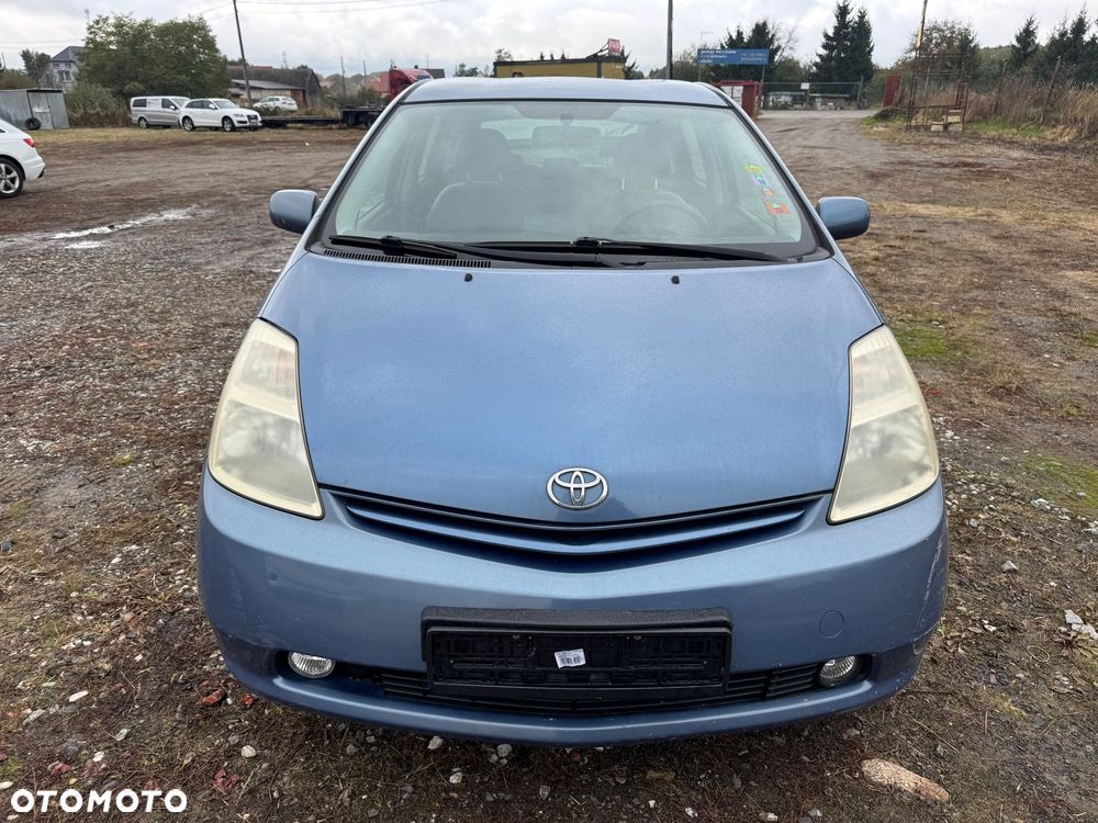 Toyota Prius 1.5 VVT-i Prestige - 2