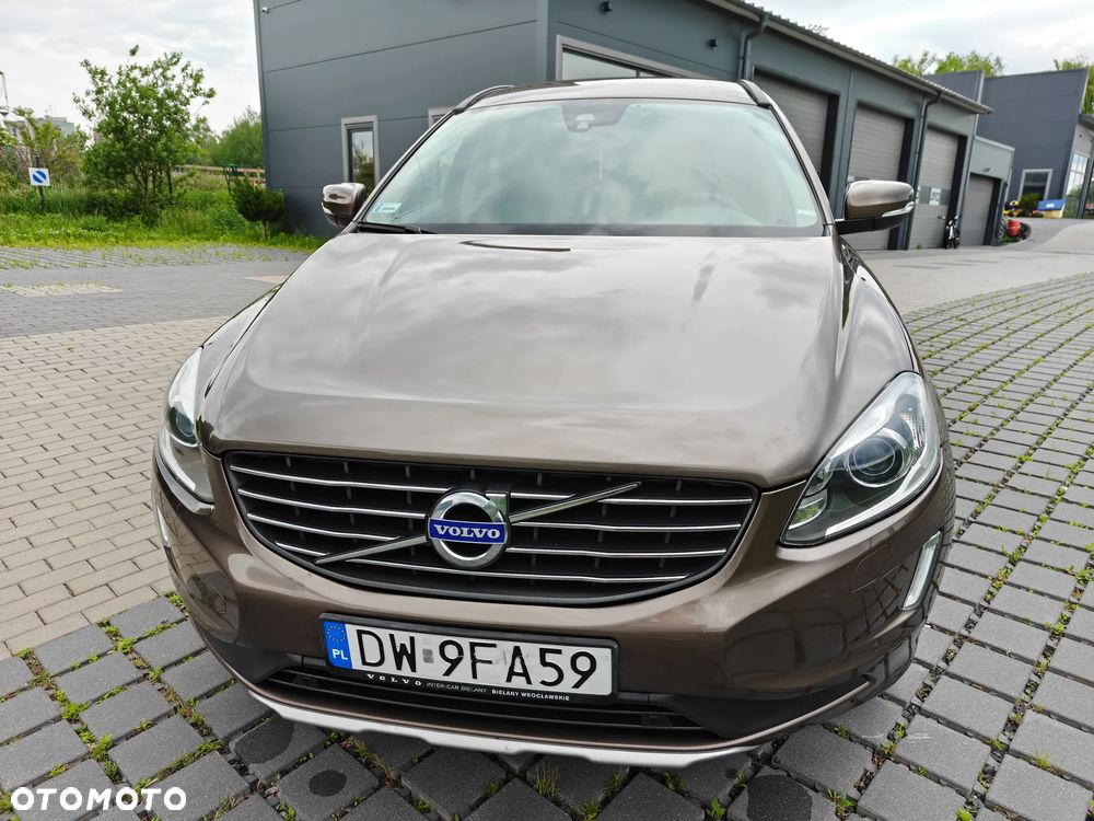 Volvo XC 60 D3 Drive-E Momentum - 3