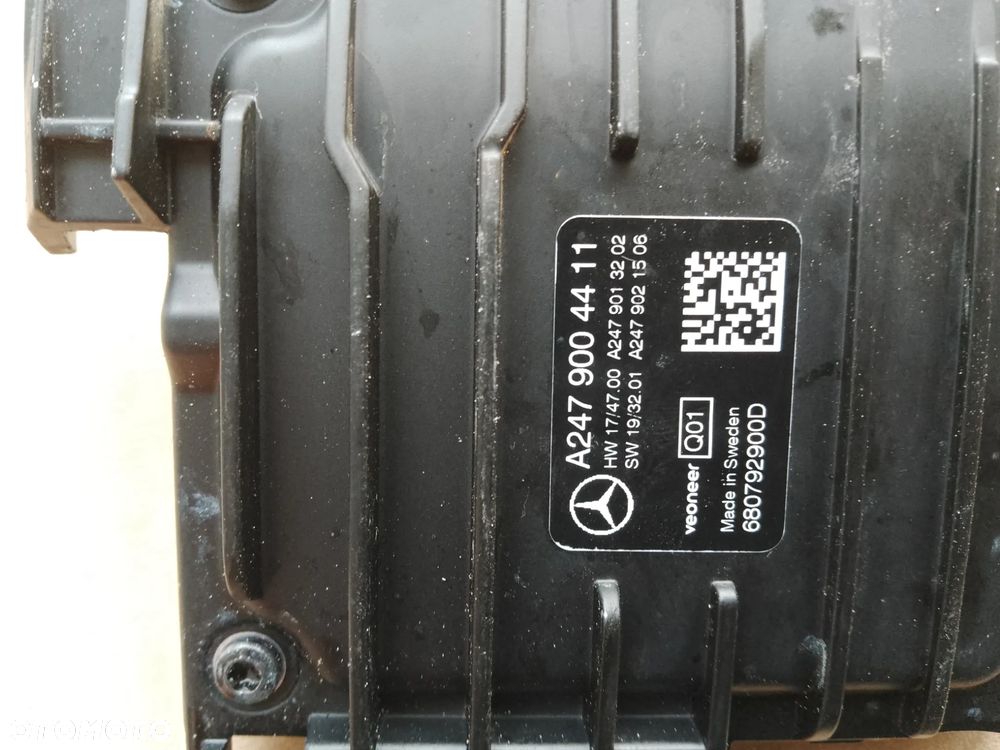 MERCEDES kamera szyby przedniej A2479004411 - 5