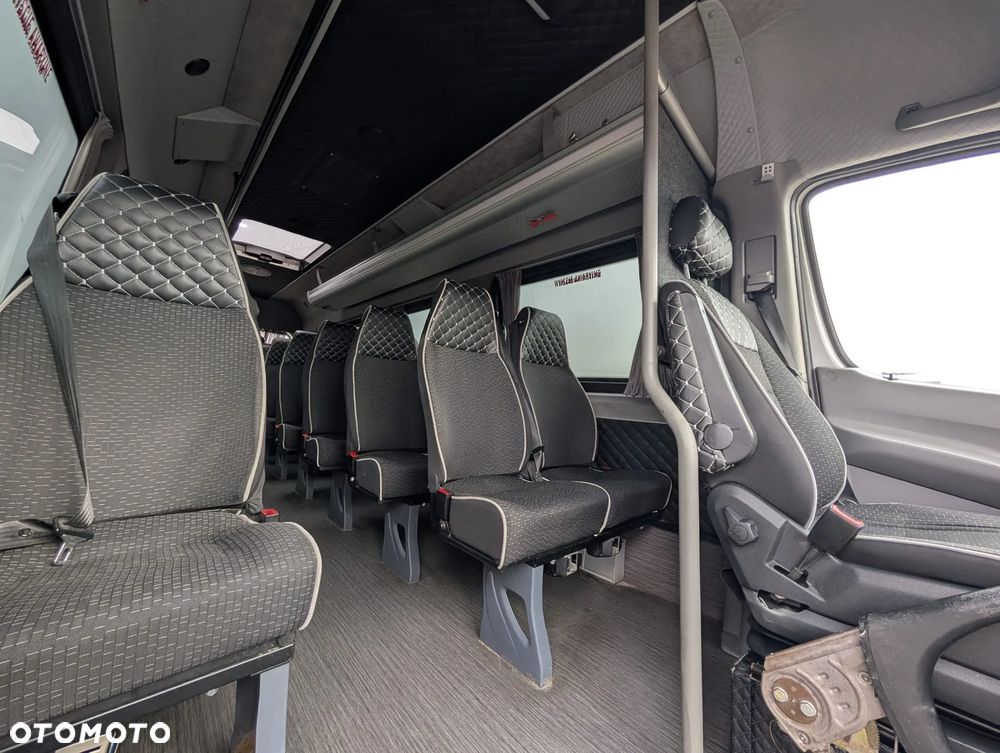 Mercedes-Benz Sprinter 515 - 14