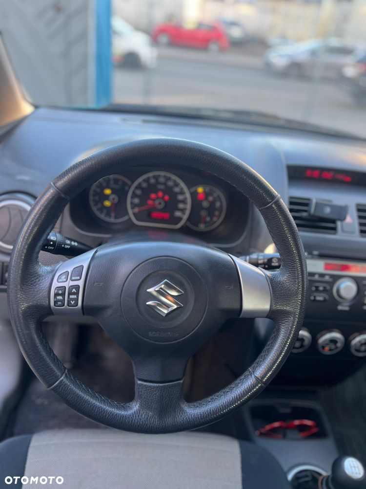 Suzuki SX4 1.6 VVT 4x2 Comfort - 13