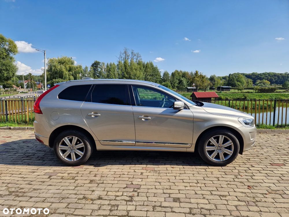 Volvo XC 60 D4 Drive-E Summum - 4