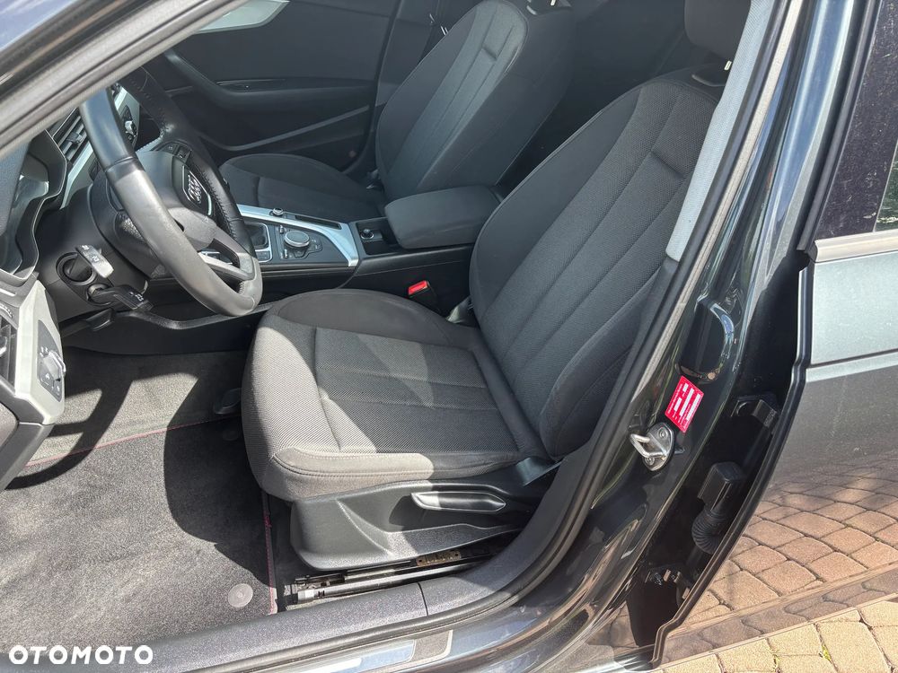 Audi A4 Avant 2.0 TDI DPF clean diesel Attraction - 19
