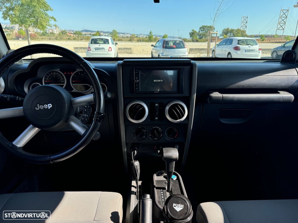 Jeep Wrangler Unlimited - 7