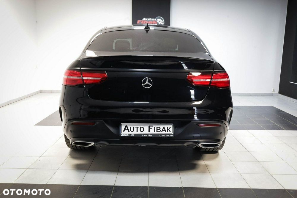 Mercedes-Benz GLE - 11