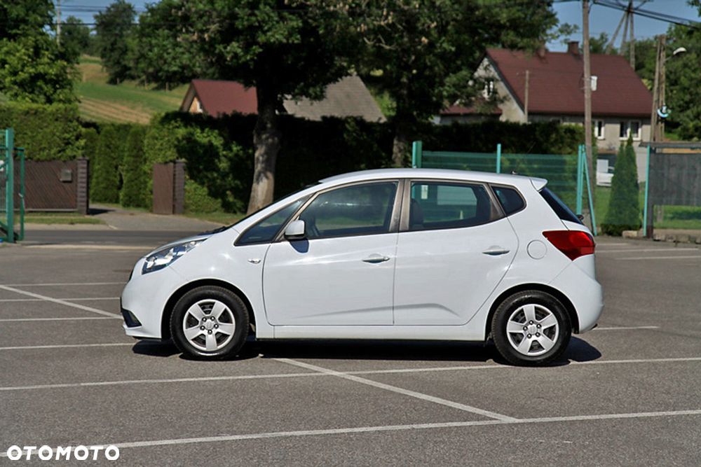 Kia Venga 1.4 Business Line - 6