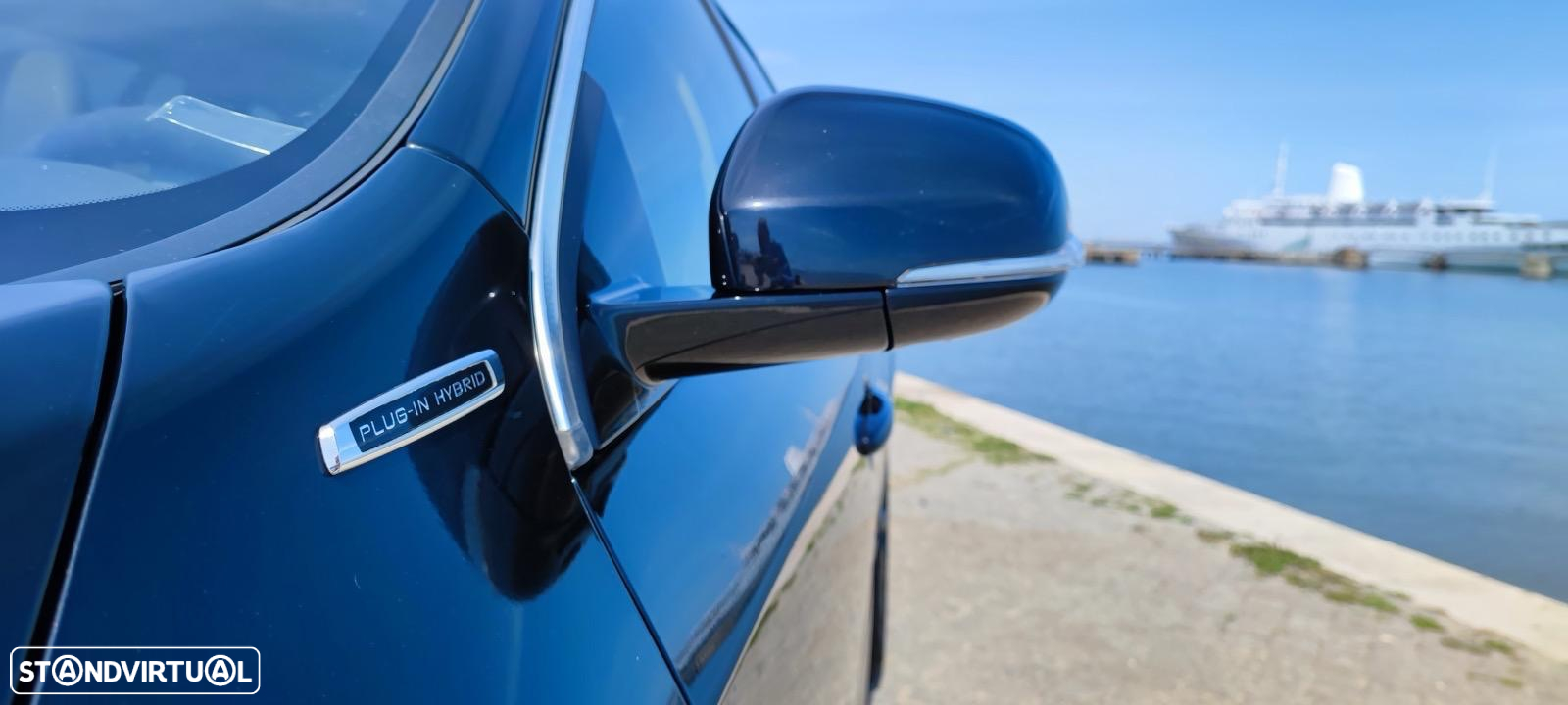 Volvo V60 D6 Plug-In-Hybrid AWD Geartronic Summum - 3