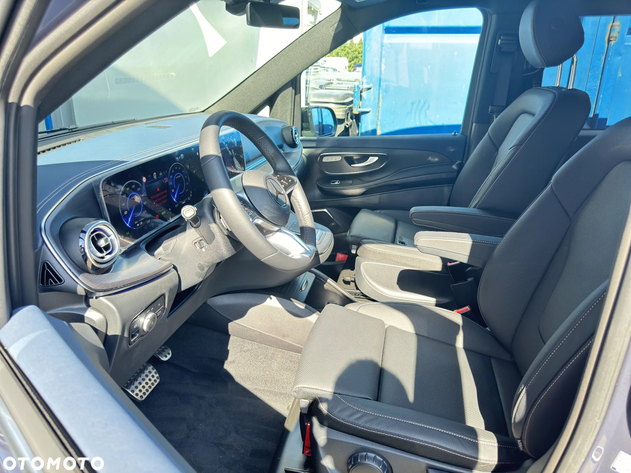 Mercedes-Benz EQV - 15
