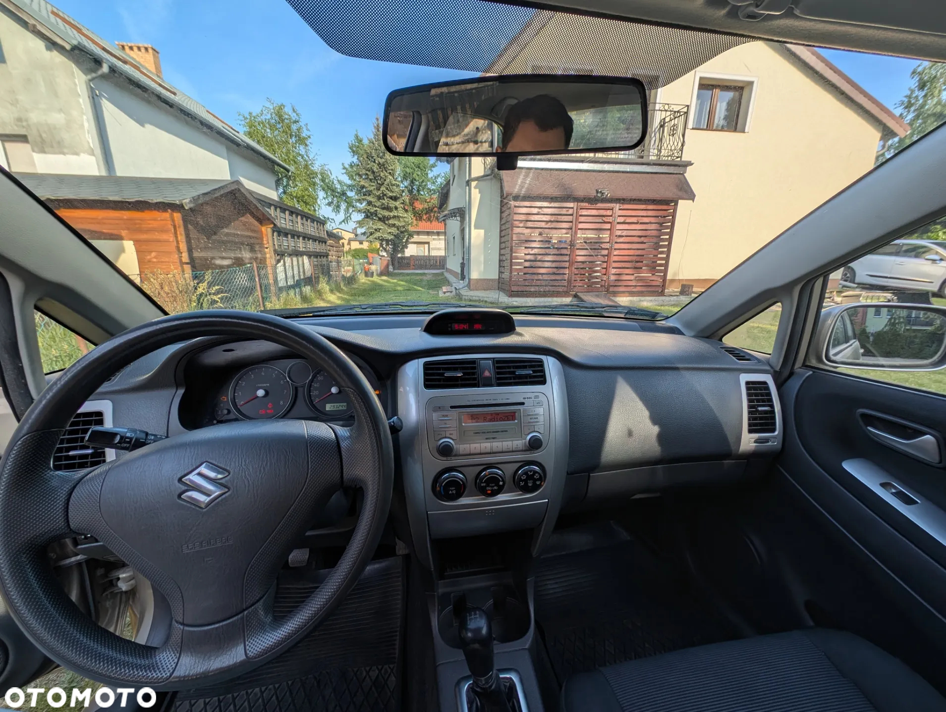 Suzuki Liana 1.6 Comfort - 10