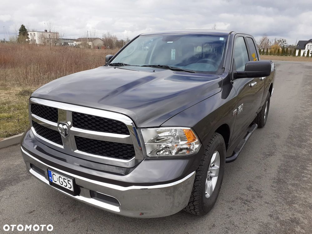 Dodge RAM 1500 5.7 4x4 - 10
