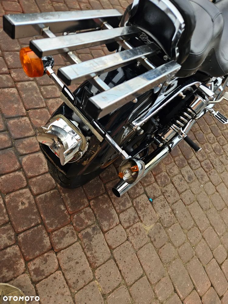 Harley-Davidson Dyna Super Glide - 20