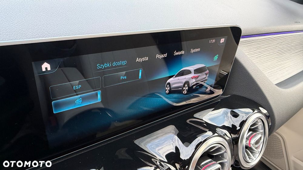 Mercedes-Benz GLA 250 4Matic 8G-DCT Style - 15