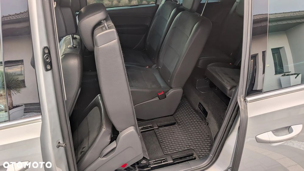 Volkswagen Sharan - 23
