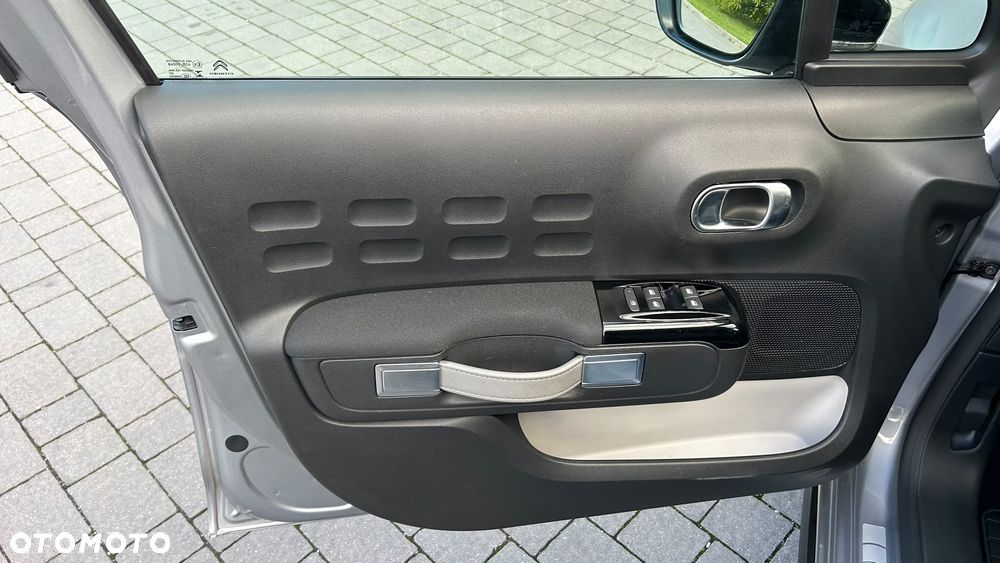 Citroën C3 Pure Tech 83 S&S C-SERIES - 11
