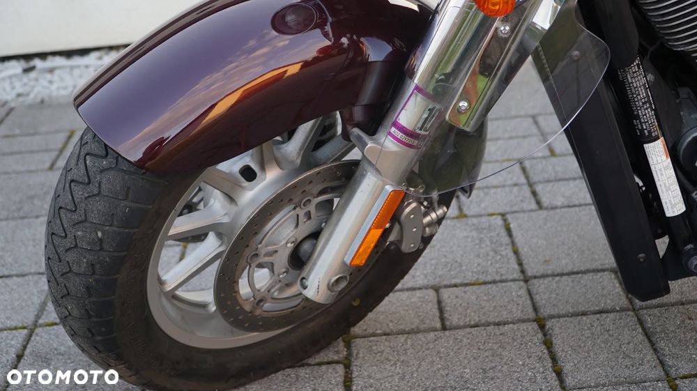 Suzuki Boulevard - 17