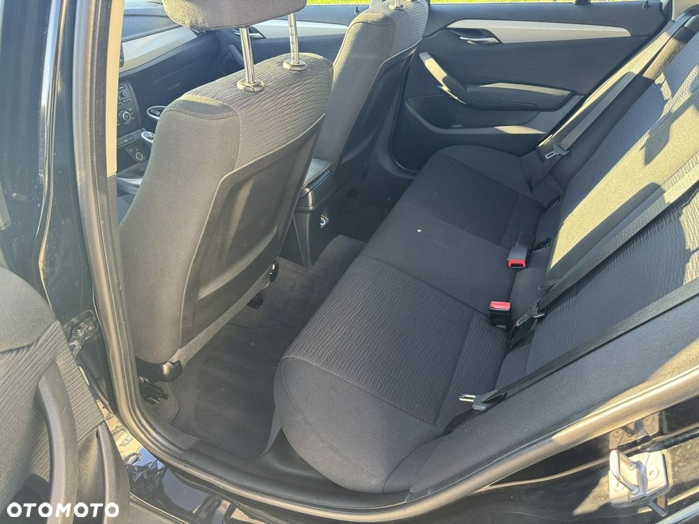 BMW X1 sDrive18d - 21
