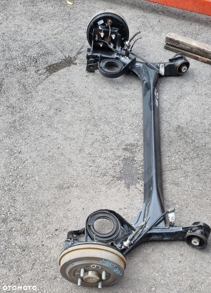 Belka zawieszenia Chevrolet Spark tył bęben Italia - 1
