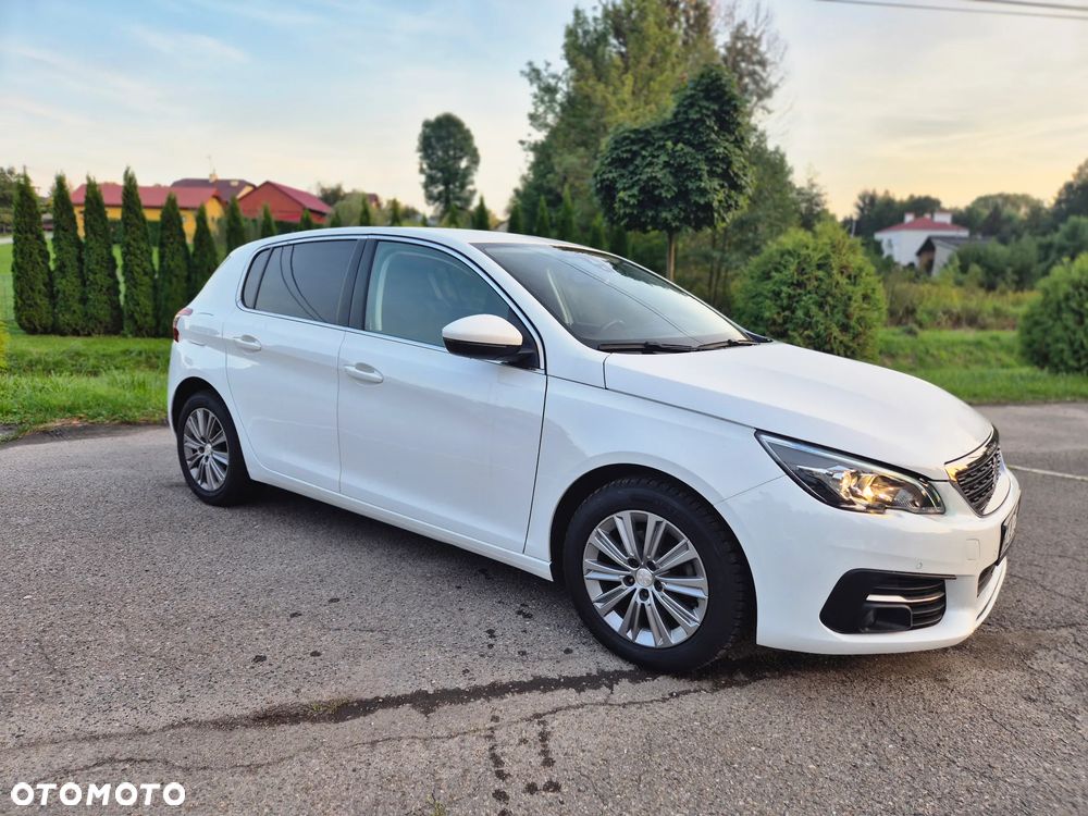 Peugeot 308 BlueHDi 130 Stop & Start Allure Pack - 2