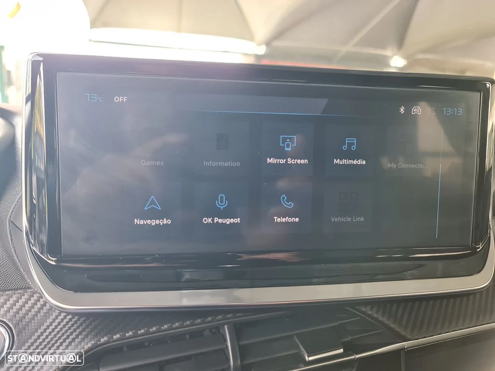 Peugeot 2008 1.2 PureTech Allure Pack - 42