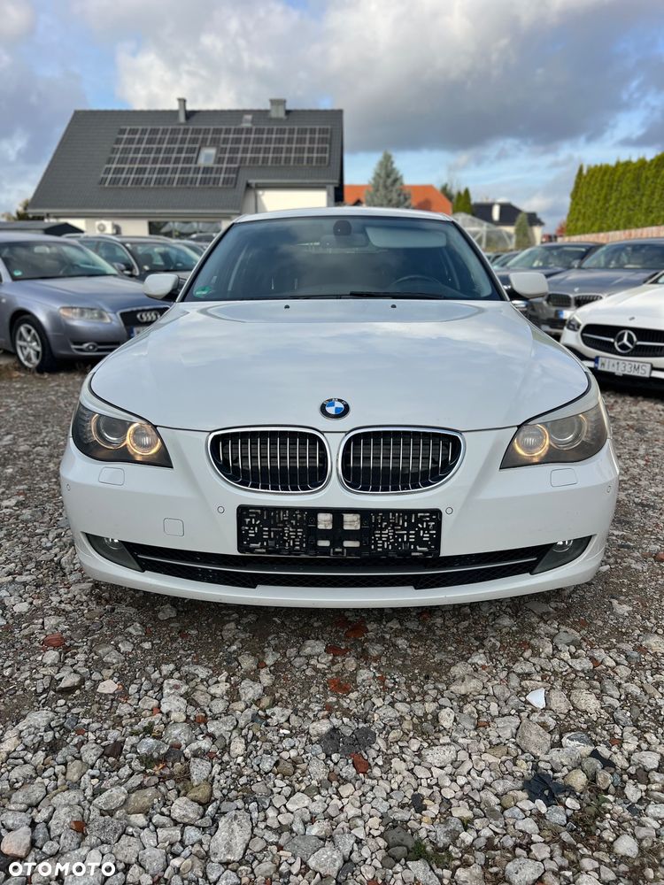 BMW Seria 5 525d - 4
