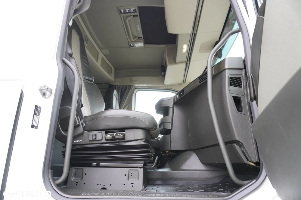 Volvo FH 460 / Chłodnia Krone 23 EPAL! / Carrier Supra 1150 MT Silent / Multitemperatura / Oś skrętna - 27