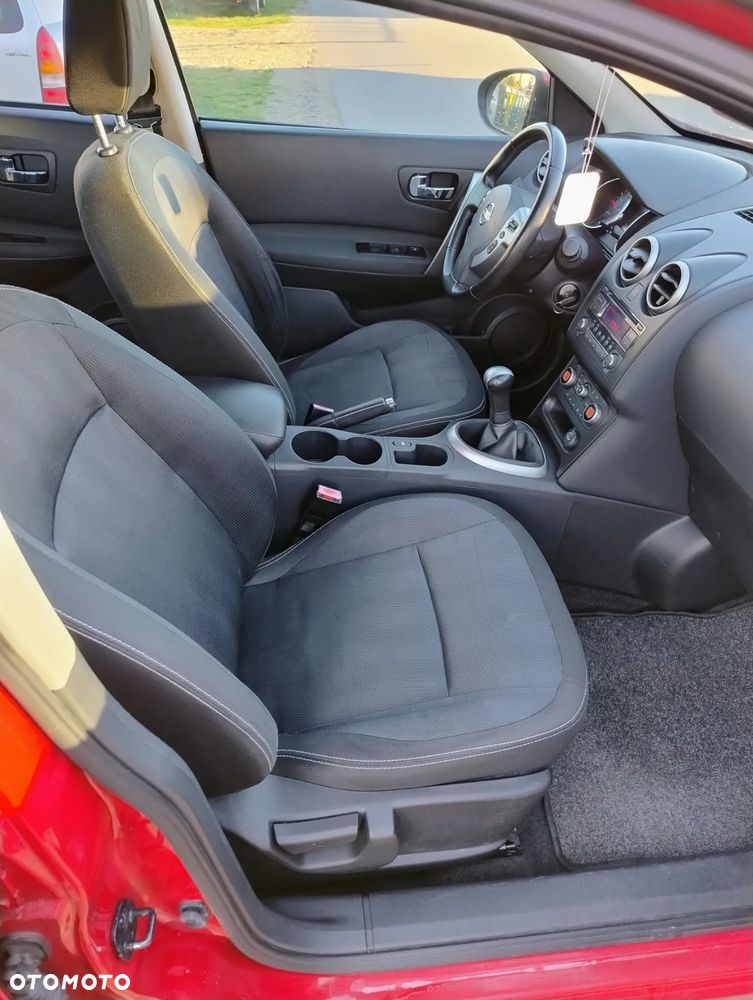 Nissan Qashqai 1.6 visia - 10