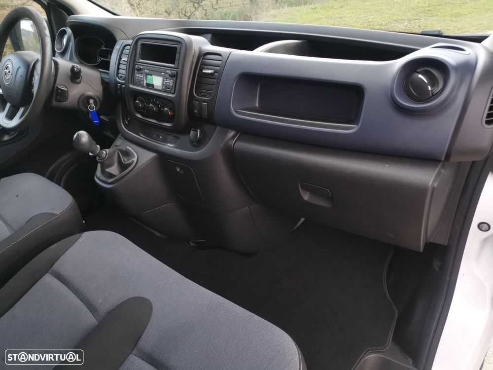 Opel Vivaro 1.6 CDTi L1H1 2.7T - 12