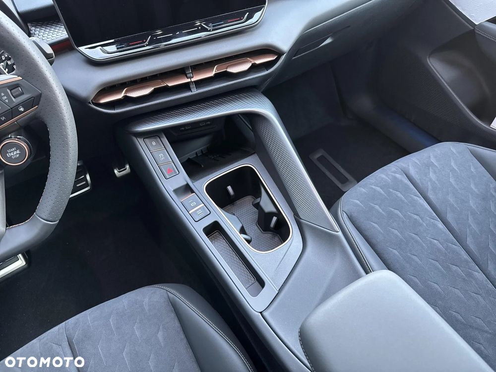 Cupra Terramar 2.0 TSI 4Drive VZ DSG - 11