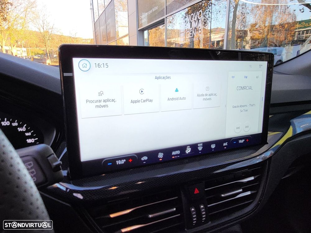 Ford Focus 1.0 EcoBoost MHEV ST-Line - 16