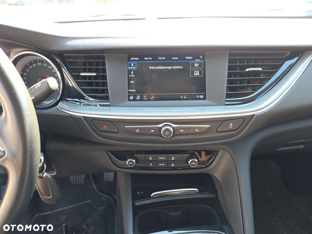 Opel Insignia 1.5 T Innovation S&S - 18
