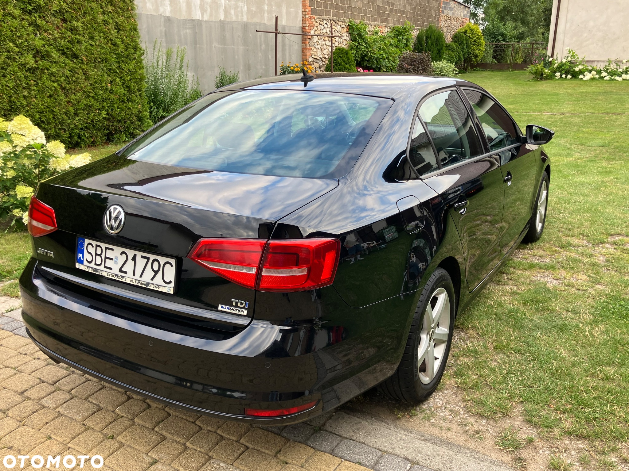 Volkswagen Jetta 2.0 TDI DPF BMT Trendline - 4