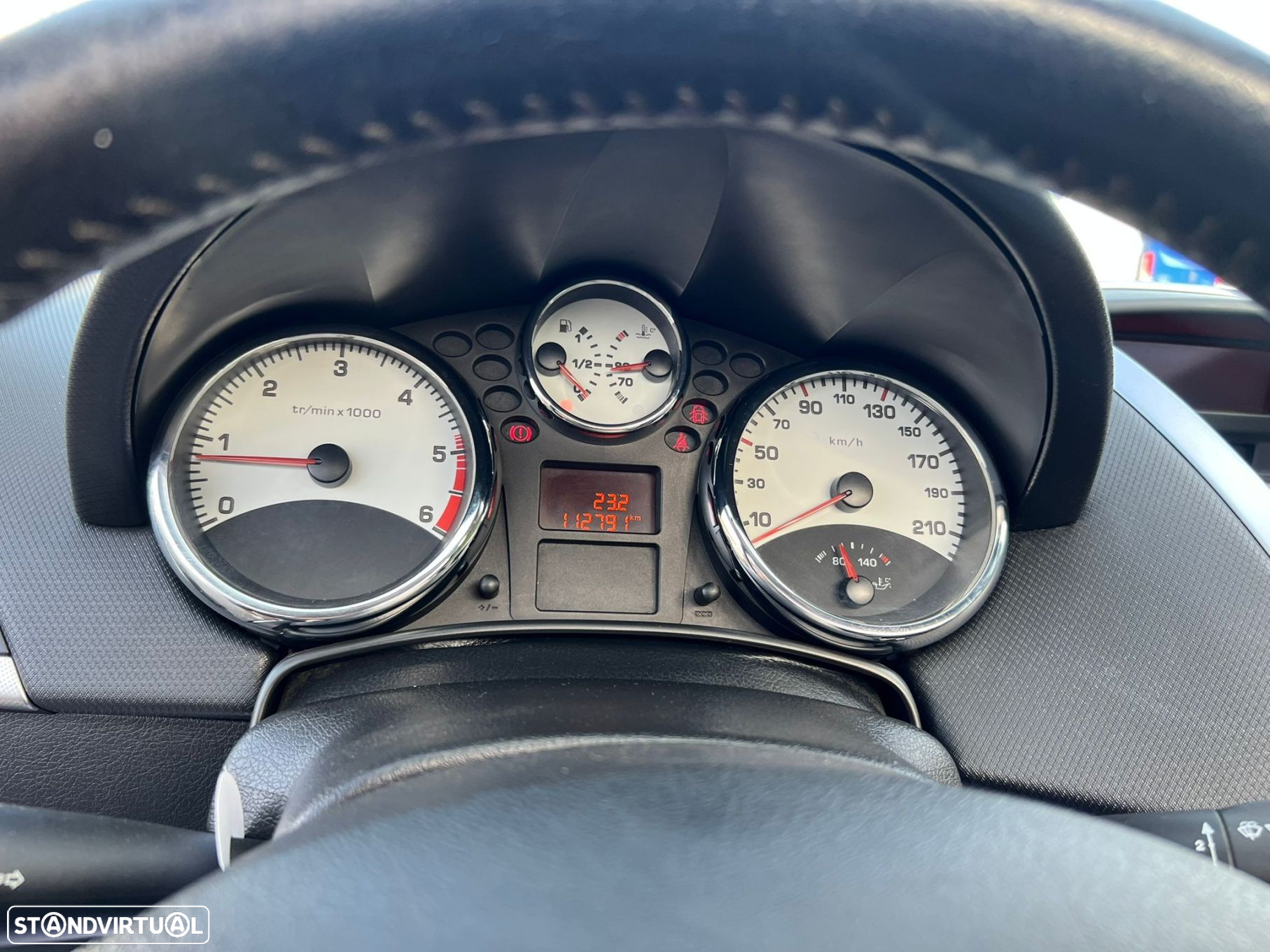Peugeot 207 CC 1.6 HDi FAP - 18