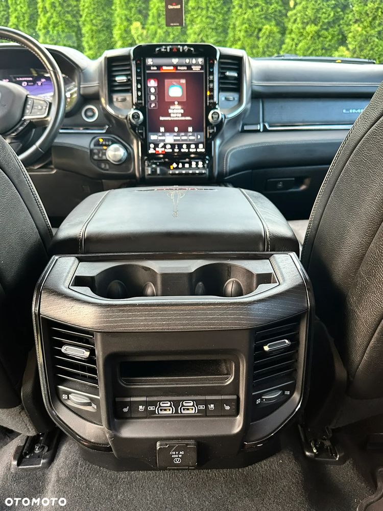 RAM 1500 Crew Cab Shortbed Limited - 34