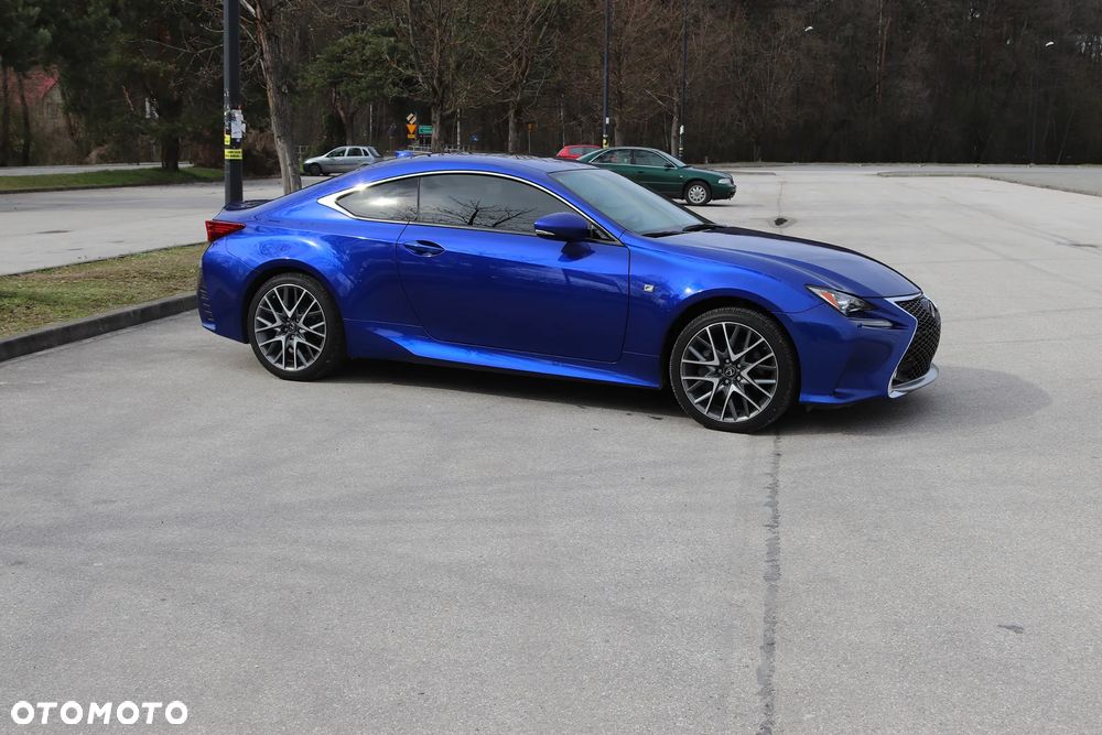Lexus RC F Carbon - 5