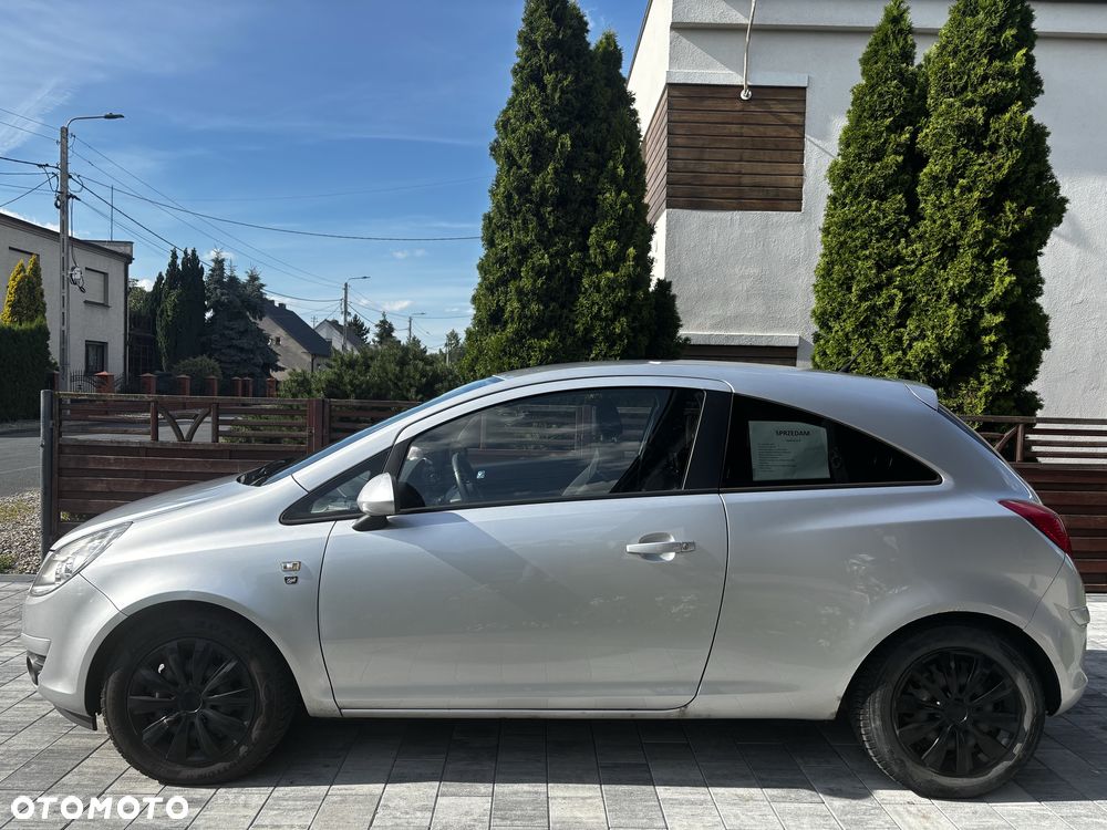 Opel Corsa - 4
